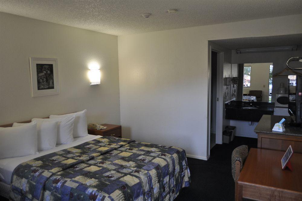 Pacific Inn Motel 벤투라 외부 사진